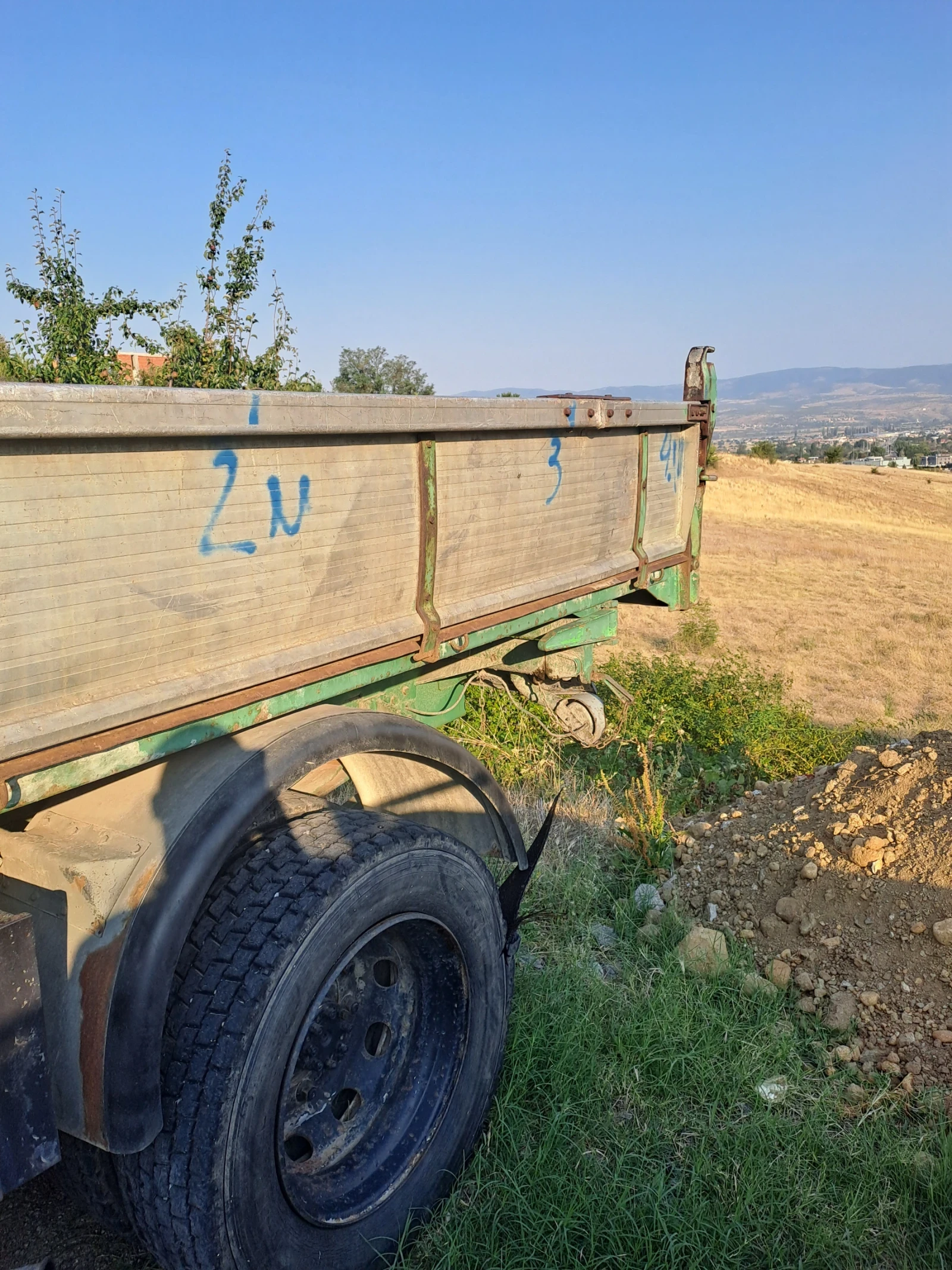 Mercedes-Benz 1117 Самосвал с кран, снимка 4 - Камиони - 56546956