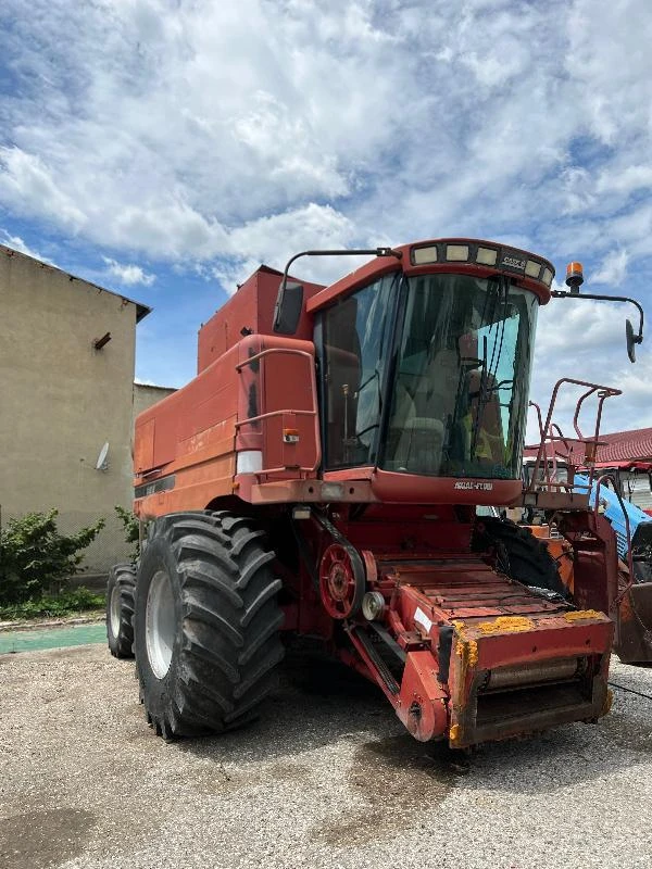 Комбайн CASE IH 2188, снимка 1 - Селскостопанска техника - 42696676