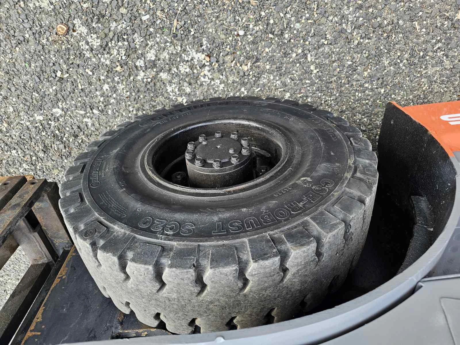  Toyota SAS 25 | Mobile.bg   16