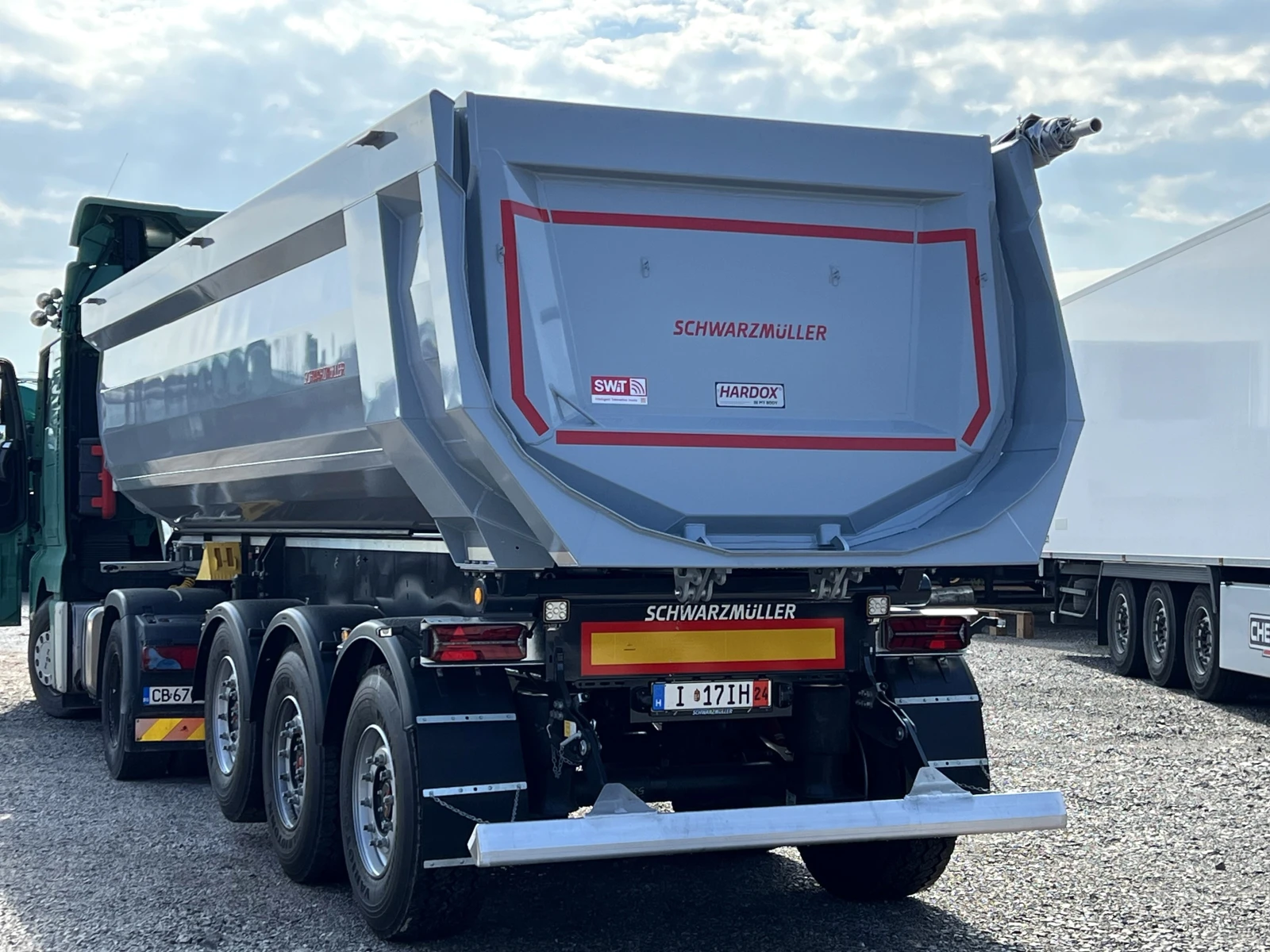  Schwarzmuller 27m3,  , 6200 kg | Mobile.bg   2