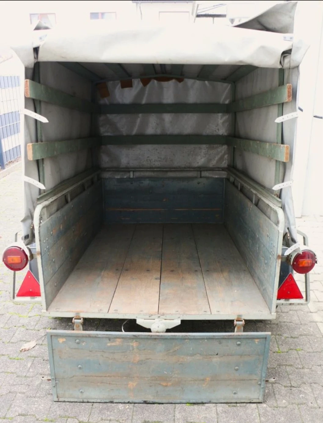   Hofman | Mobile.bg   2