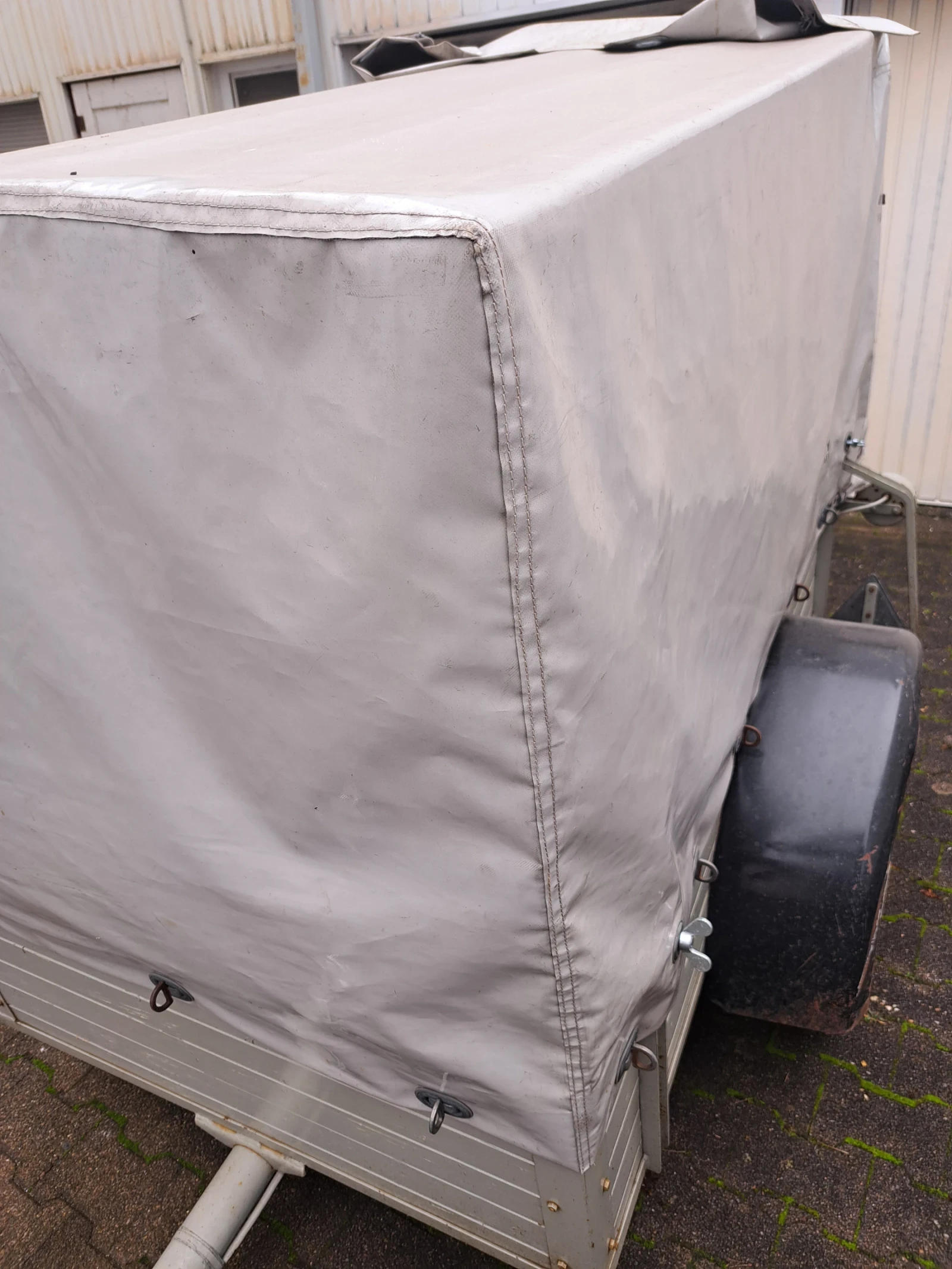   Hofman | Mobile.bg   11