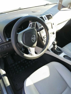 Toyota Avensis D4D 2.2, снимка 13