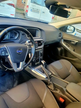 Volvo V40 2.0 TDI  D2 120 кс (регистрирана), снимка 14