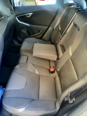 Volvo V40 2.0 TDI  D2 120 кс (регистрирана), снимка 11