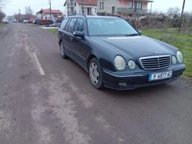 Mercedes-Benz E 320 CDI-Комби, снимка 3