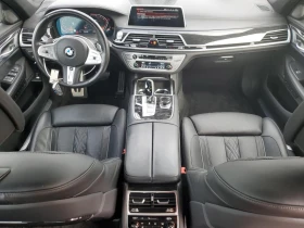 BMW 750 4.4L 8 All wheel drive, снимка 10