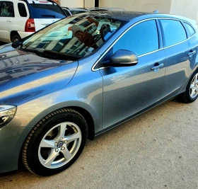 Volvo V40 2.0 TDI  D2 120 кс (регистрирана) | Auto.bg — изображение 10
