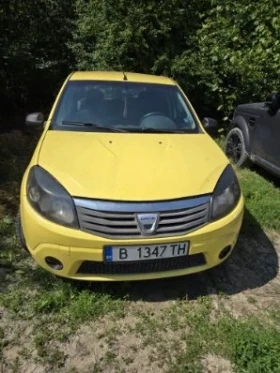 ������ Dacia Sandero