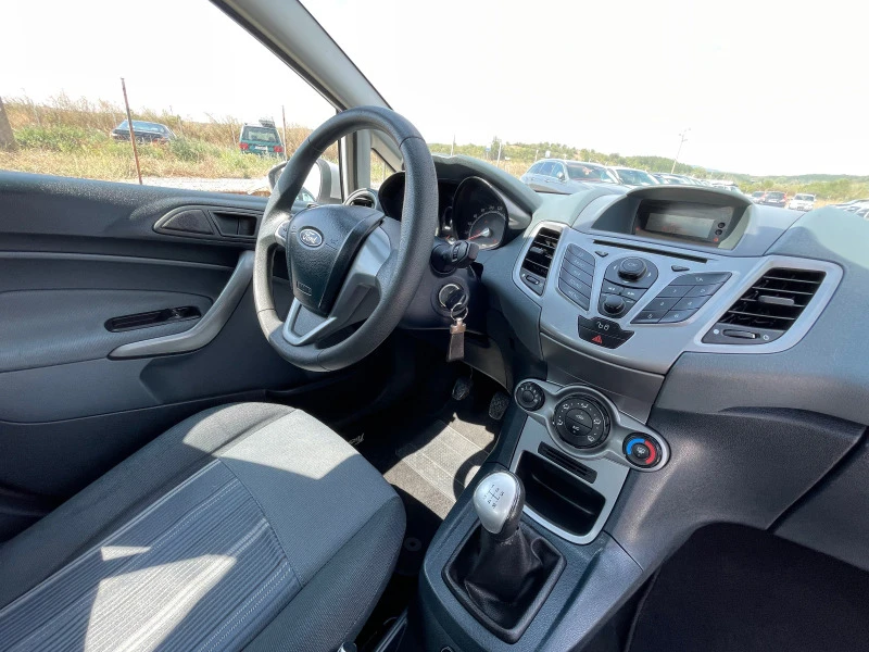 Ford Fiesta Газ, снимка 7 - Автомобили и джипове - 46356333