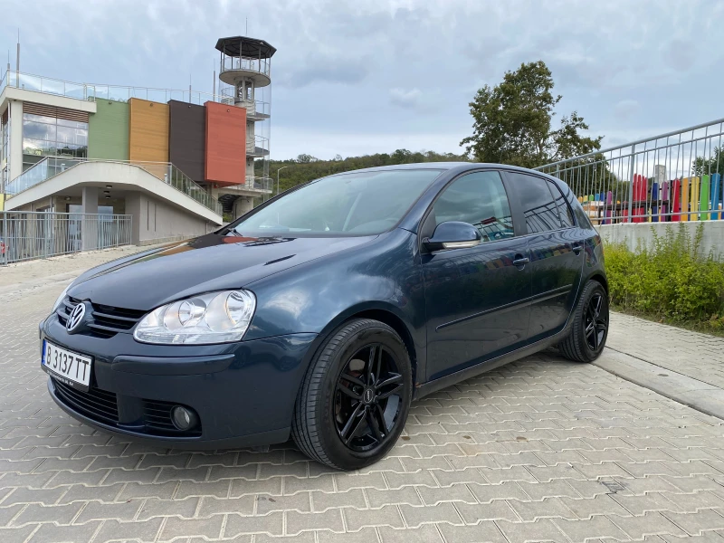 VW Golf 5, снимка 2 - Автомобили и джипове - 47568598