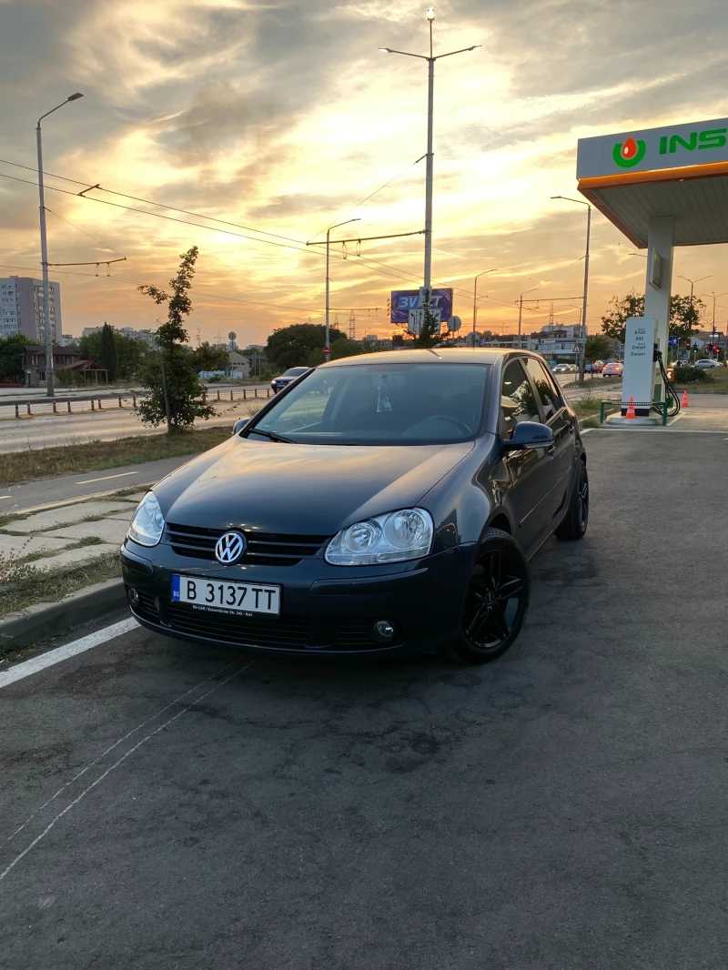 VW Golf 5, снимка 13 - Автомобили и джипове - 47568598