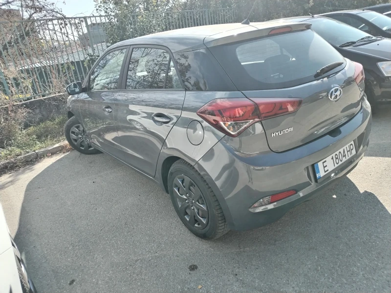 Hyundai I20, снимка 3 - Автомобили и джипове - 47785582