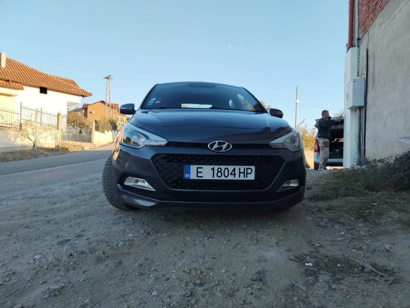 Hyundai I20, снимка 3 - Автомобили и джипове - 47785582