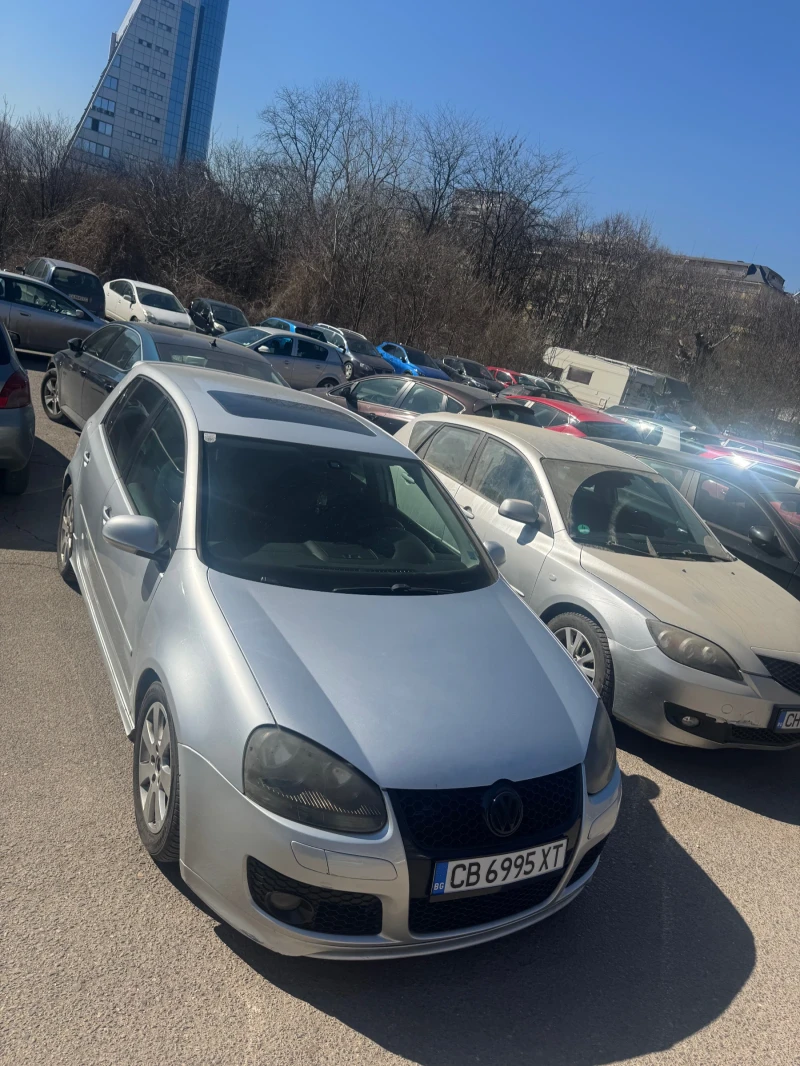 VW Golf 5 1.9TDI, снимка 12 - Автомобили и джипове - 49472536