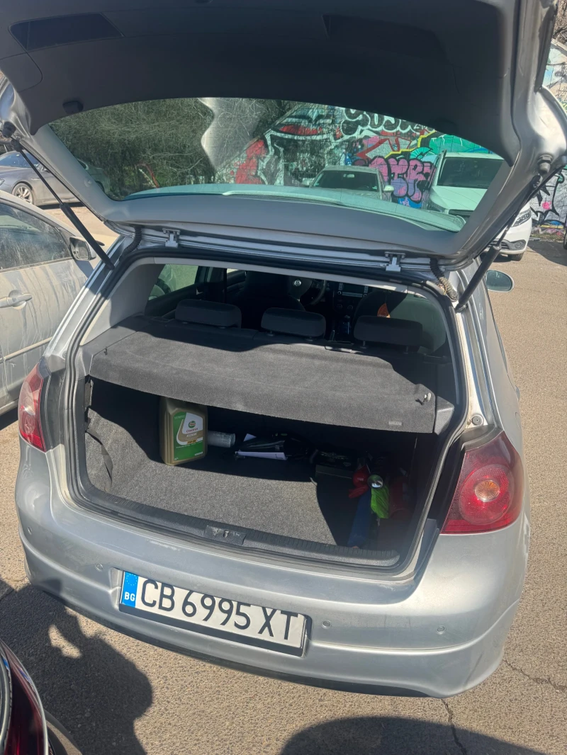 VW Golf 5 1.9TDI, снимка 11 - Автомобили и джипове - 49472536