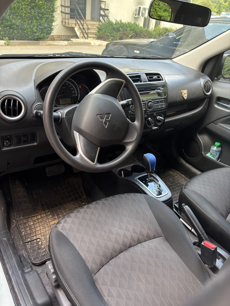 Mitsubishi Space star, снимка 5 - Автомобили и джипове - 52843312