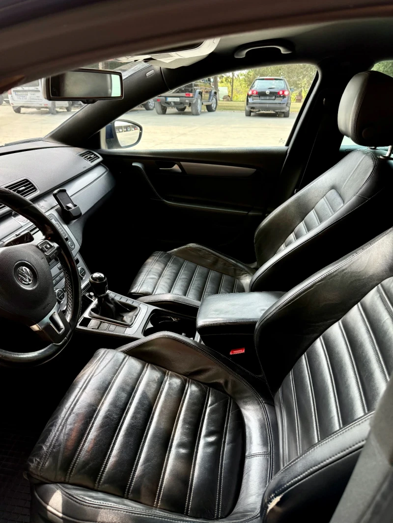VW Passat R-line, снимка 9 - Автомобили и джипове - 51169448