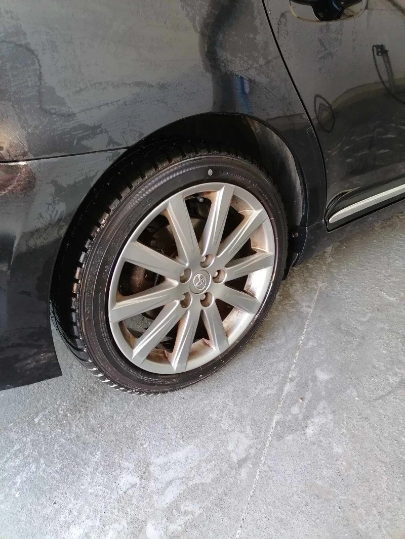 Toyota Avensis D4D 2.2, снимка 8 - Автомобили и джипове - 52518119