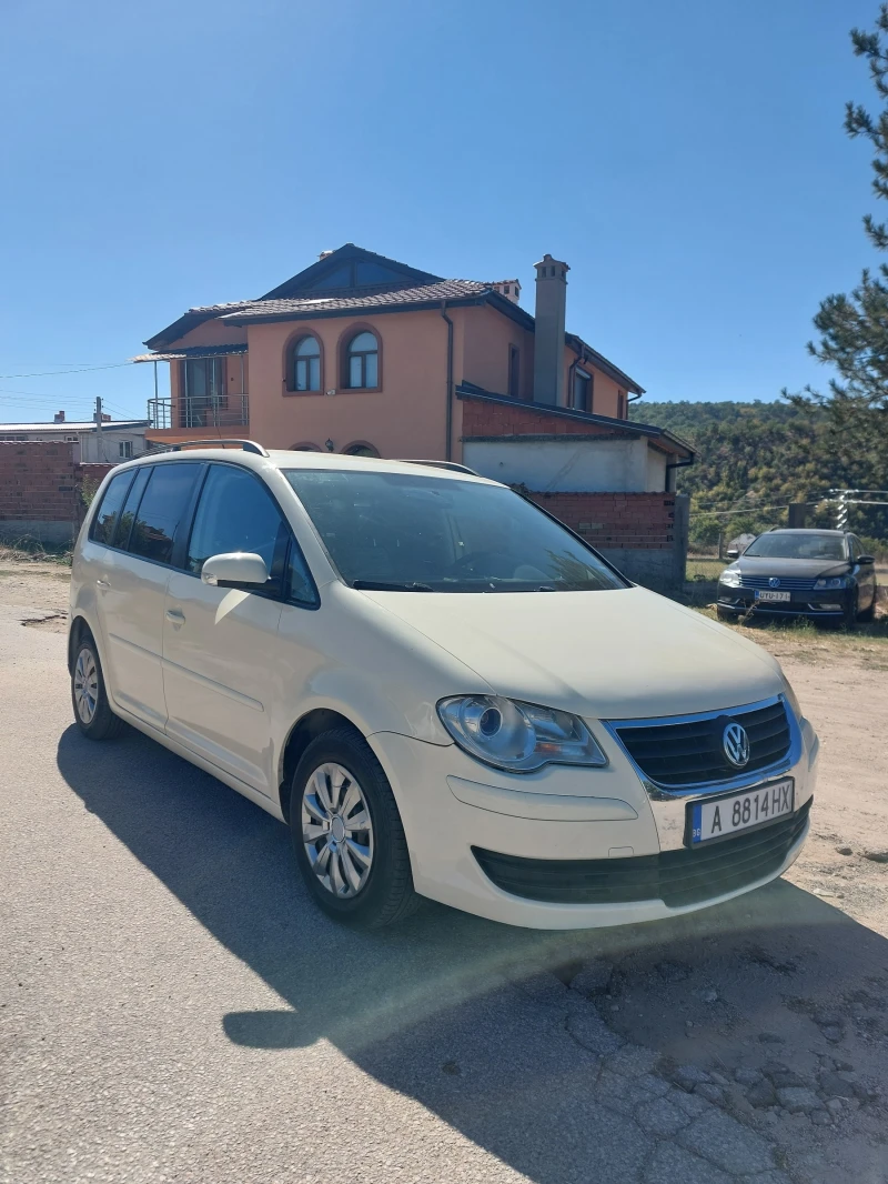 VW Touran 1.9тtdi, снимка 2 - Автомобили и джипове - 52571437