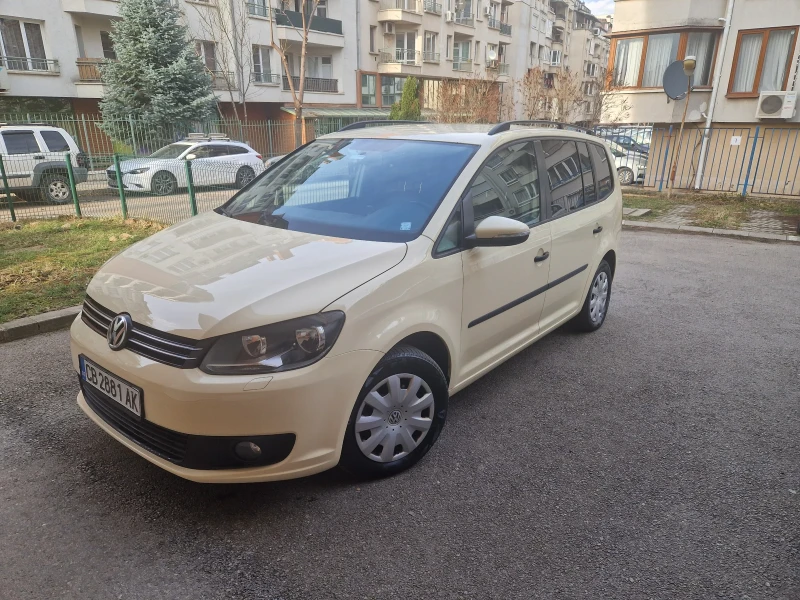 VW Touran 1, 6 tdi, снимка 3 - Автомобили и джипове - 52555568