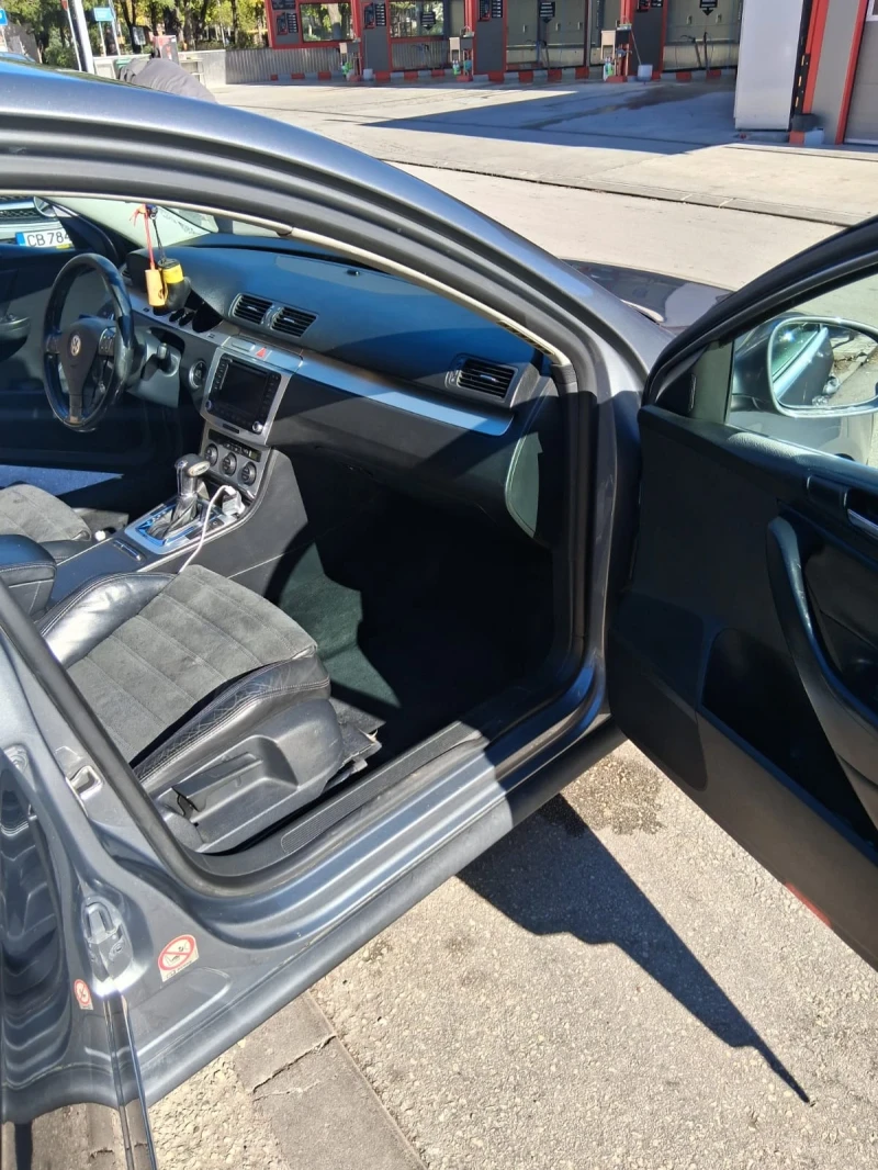 VW Passat 3.2 v6, снимка 6 - Автомобили и джипове - 52171985