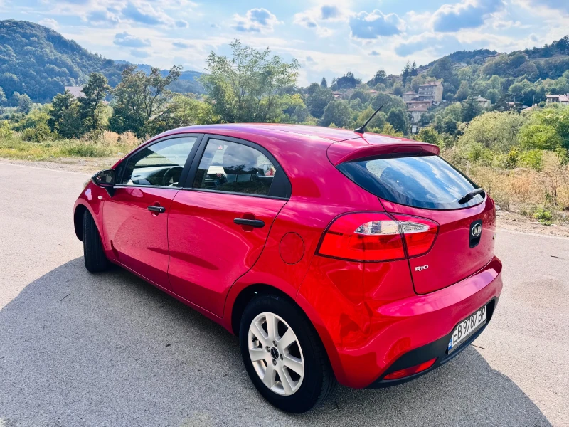 Kia Rio 1.1crdi* ТОП* Напълно обслужена* , снимка 6 - Автомобили и джипове - 52394594