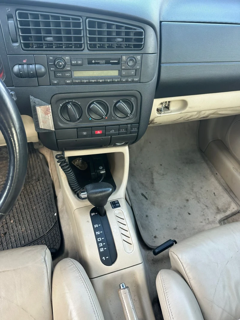 VW Golf 2, 000GPL АВТОМАТИК, снимка 8 - Автомобили и джипове - 53078617