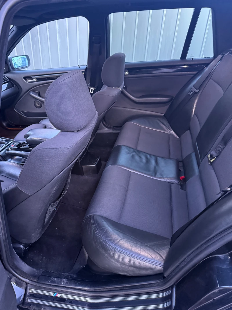 BMW 330 ///Mpack, снимка 8 - Автомобили и джипове - 53167755