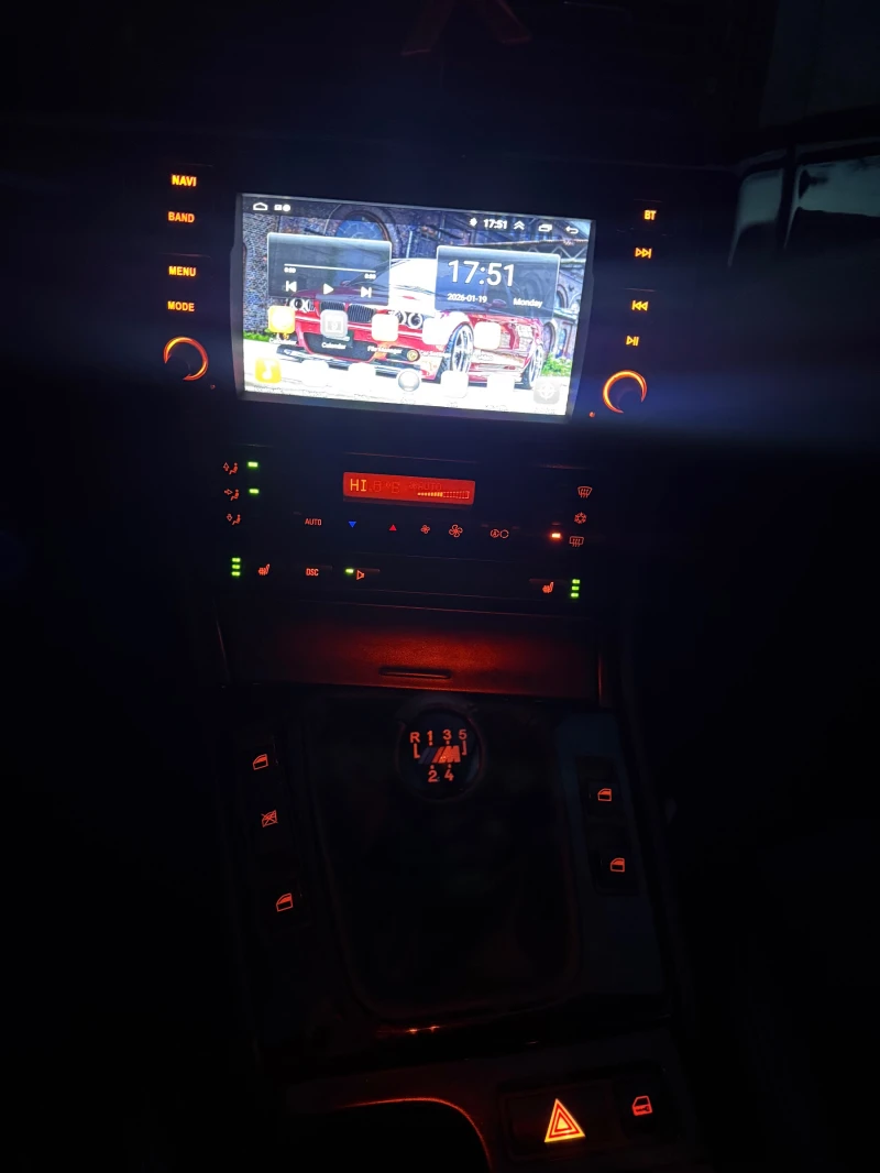 BMW 330 ///Mpack, снимка 11 - Автомобили и джипове - 53167755