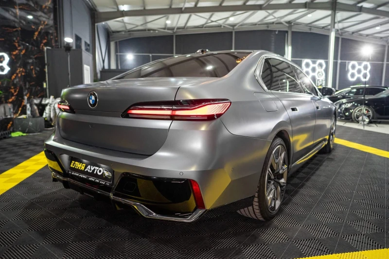 BMW 740 D XDRIVE LONG M SPORT ПАНО B&W ЛИЗИНГ 100% , снимка 10 - Автомобили и джипове - 53195993