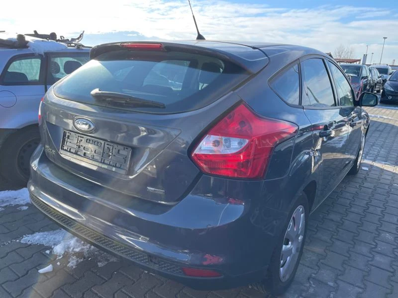 Ford Focus 1, 0GTDI - изображение 3