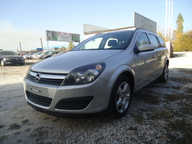 Opel Astra 1.9 CDTI 6ck, снимка 1 - Автомобили и джипове - 47749430