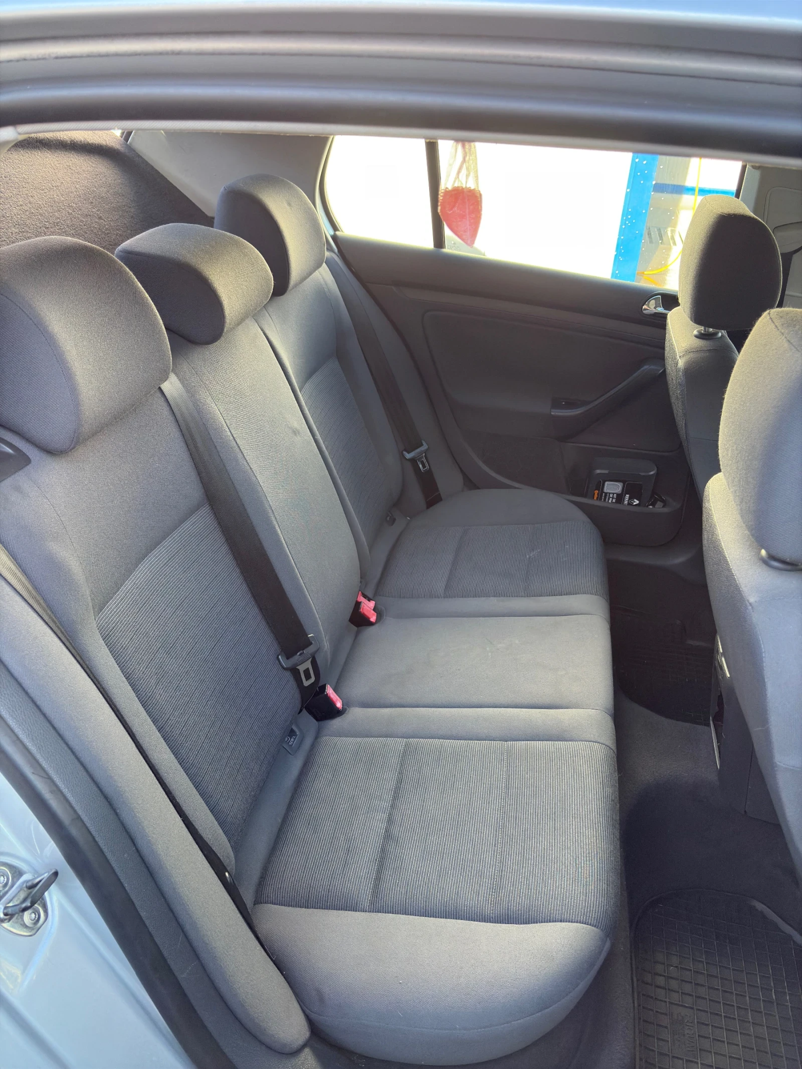 VW Golf  - изображение 8