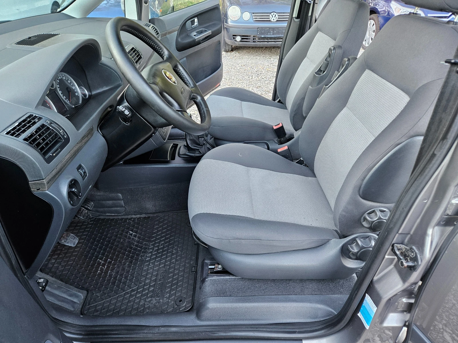 Seat Alhambra 2.0TDI 140кс - изображение 9