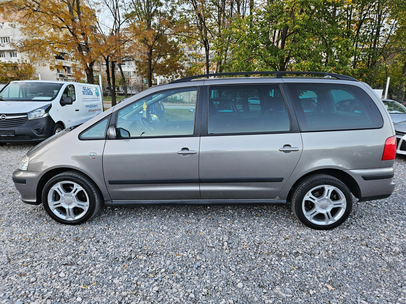 Seat Alhambra 2.0TDI 140кс - изображение 6