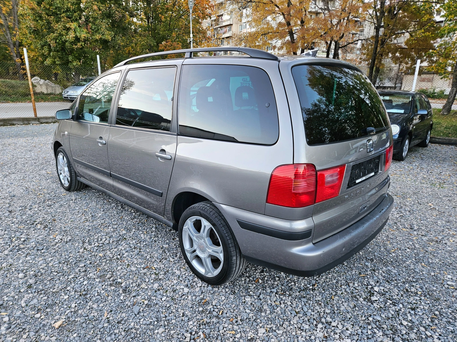 Seat Alhambra 2.0TDI 140кс - изображение 5