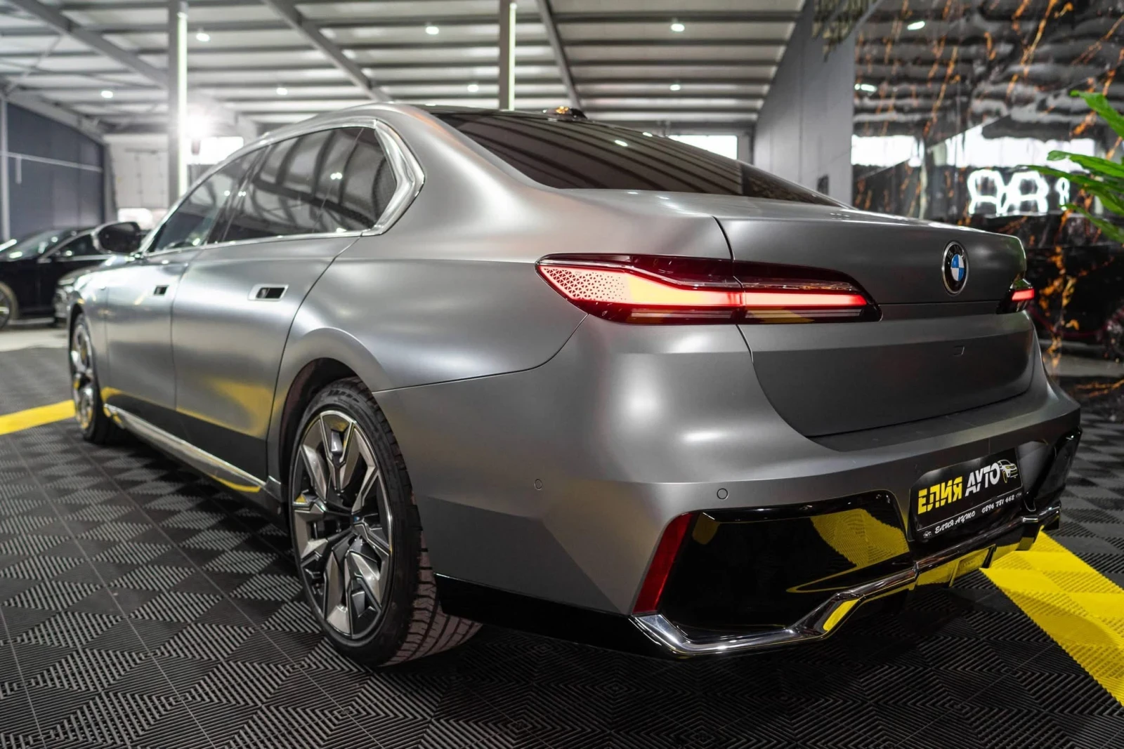 BMW 740 D XDRIVE LONG M SPORT ПАНО B&W ЛИЗИНГ 100%  - изображение 6