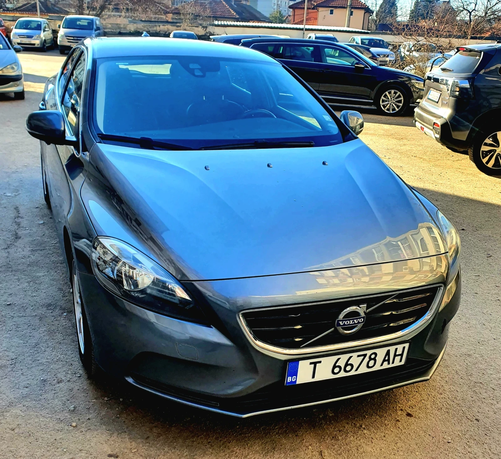 Volvo V40 2.0 TDI  D2 120 кс (регистрирана), снимка 3 - Автомобили и джипове - 53771827