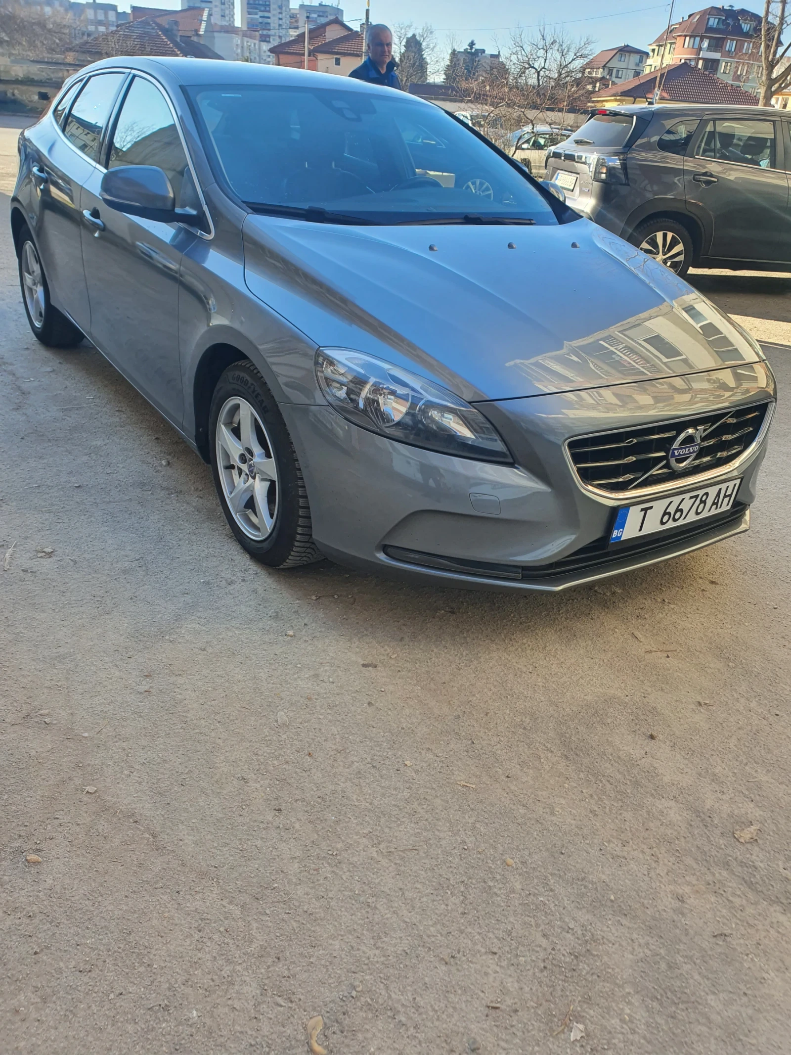 Volvo V40 2.0 TDI  D2, снимка 14 - Автомобили и джипове - 53771827