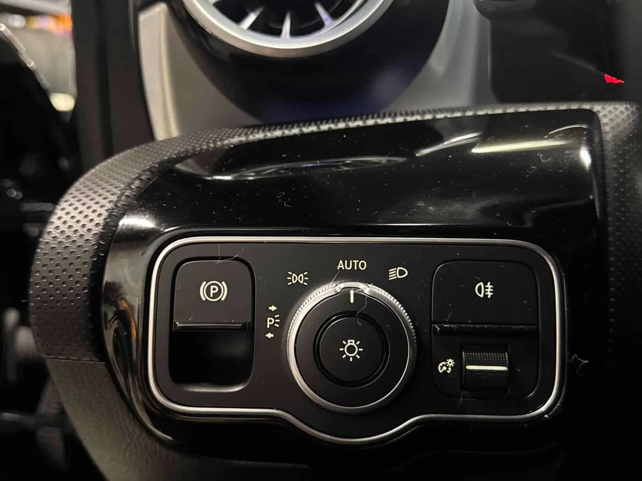 Mercedes-Benz CLA 250 4 MATIC * CARFAX * ���� * KEYLESS * AMBIENT   | Mobile.bg � ����������� 13