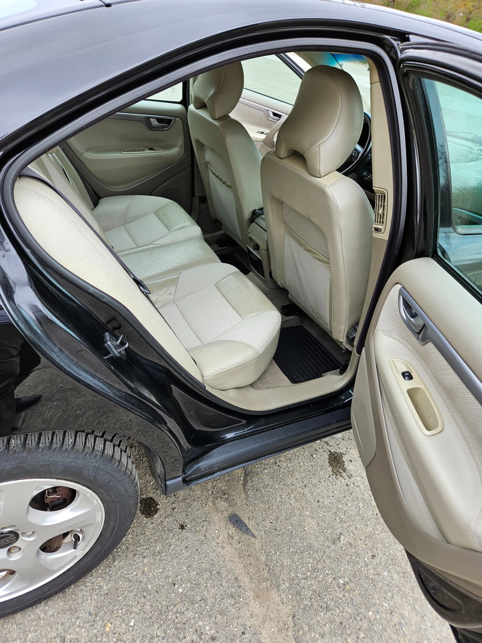 Volvo S60, снимка 11 - Автомобили и джипове - 54676499