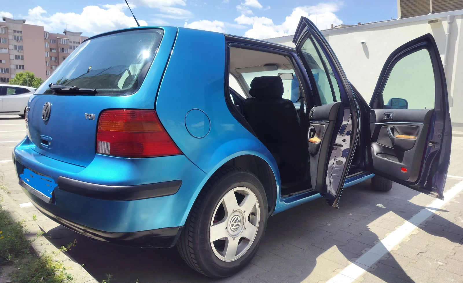 VW Golf IV  1, 9 TDI, снимка 9 - Автомобили и джипове - 54738053