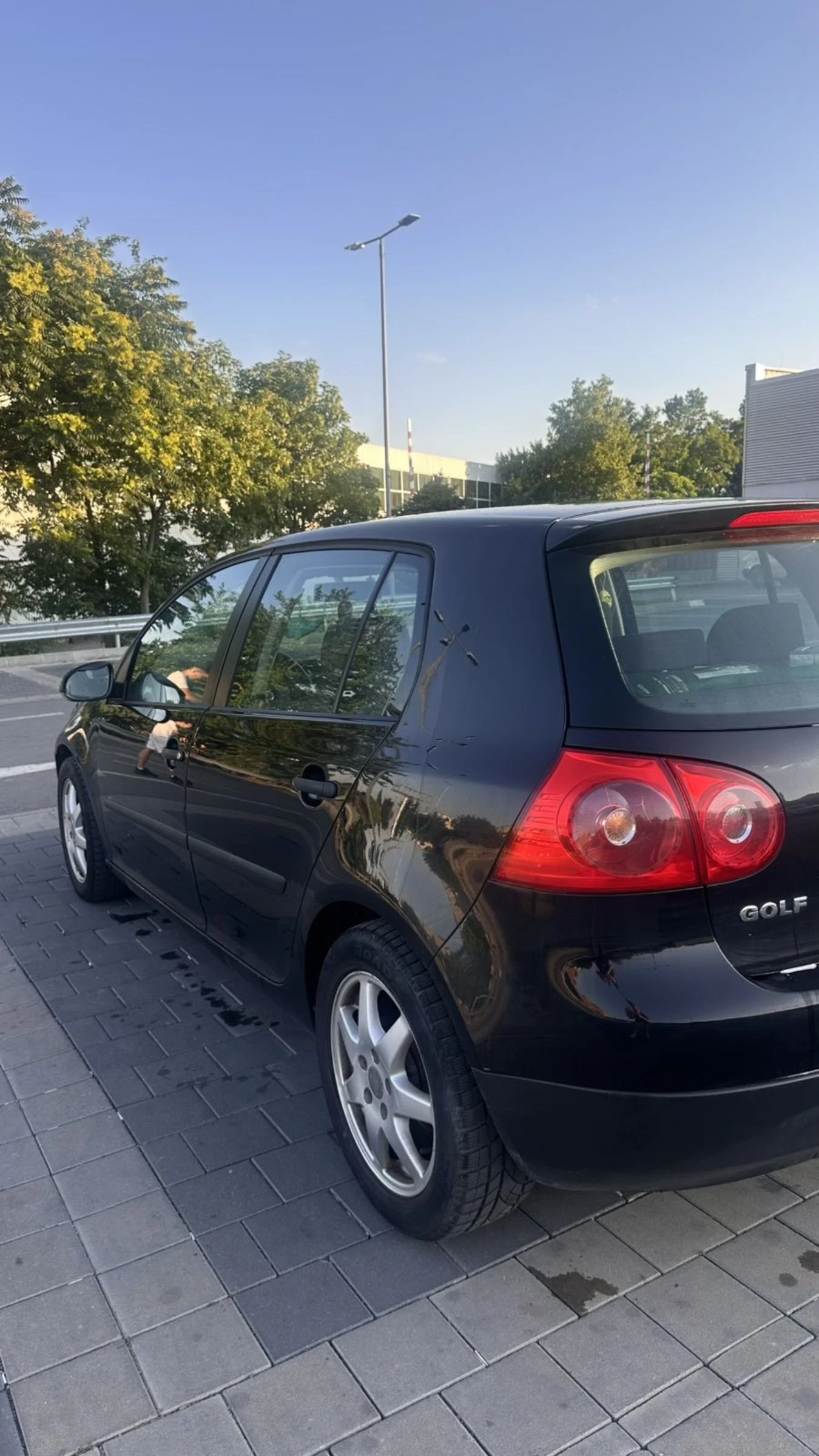 VW Golf V 1.4i, снимка 3 - Автомобили и джипове - 55073373