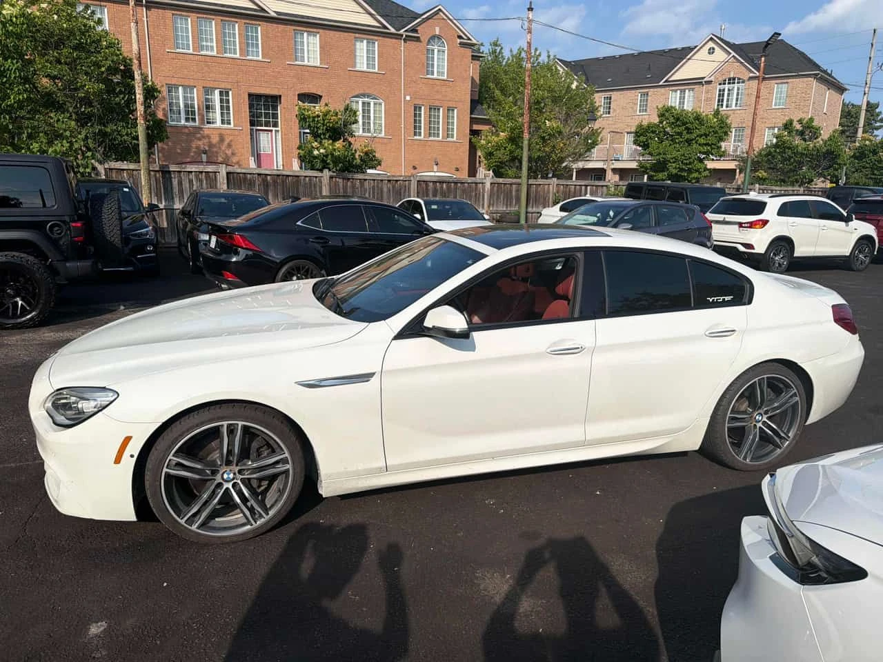 BMW 640 | HUD | HARMAN KARDON | ПОДГРЕВ | ЧЕРВЕН САЛОН | , снимка 2 - Автомобили и джипове - 55130549