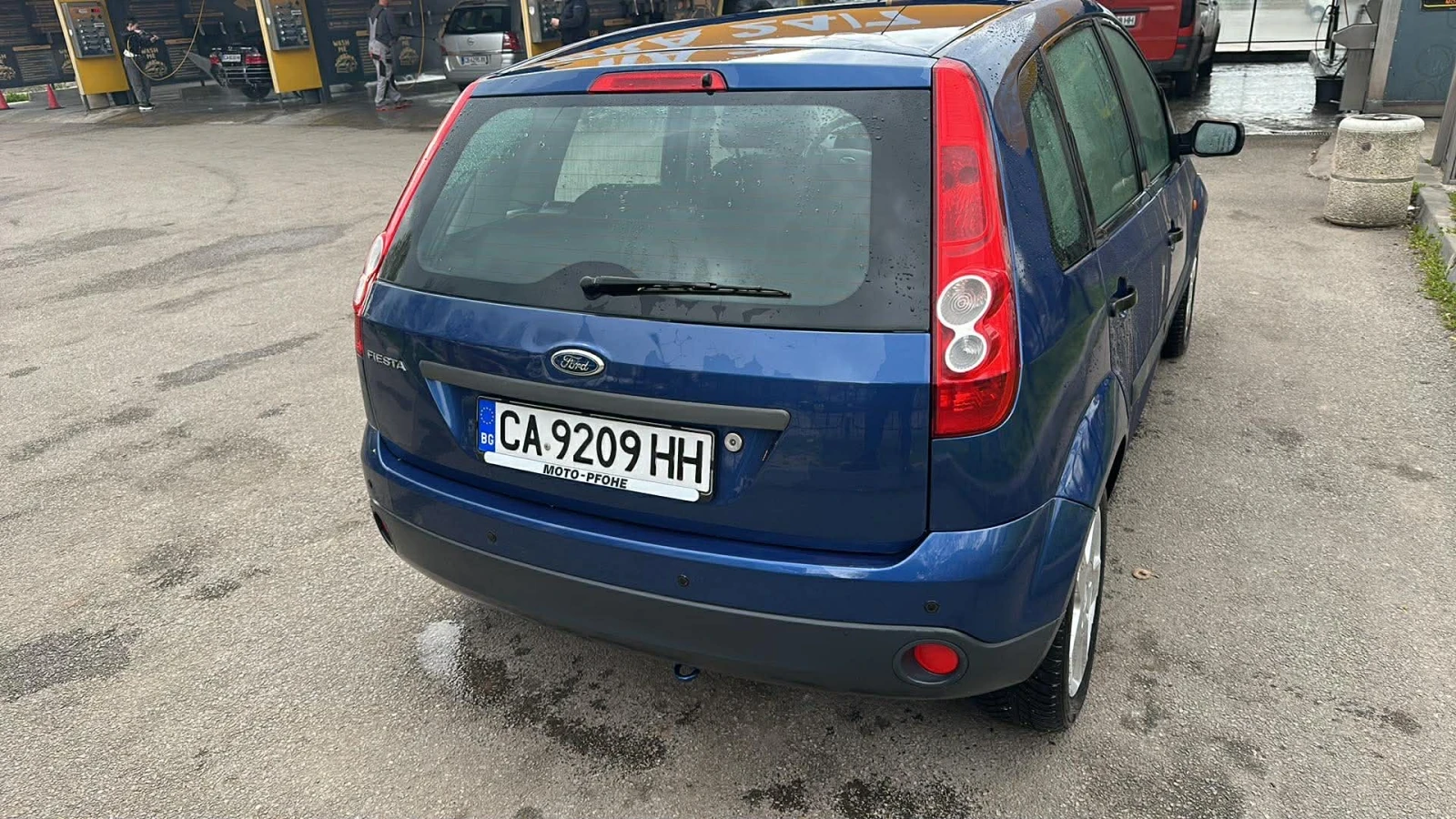 Ford Fiesta 1.4, снимка 4 - Автомобили и джипове - 55406043