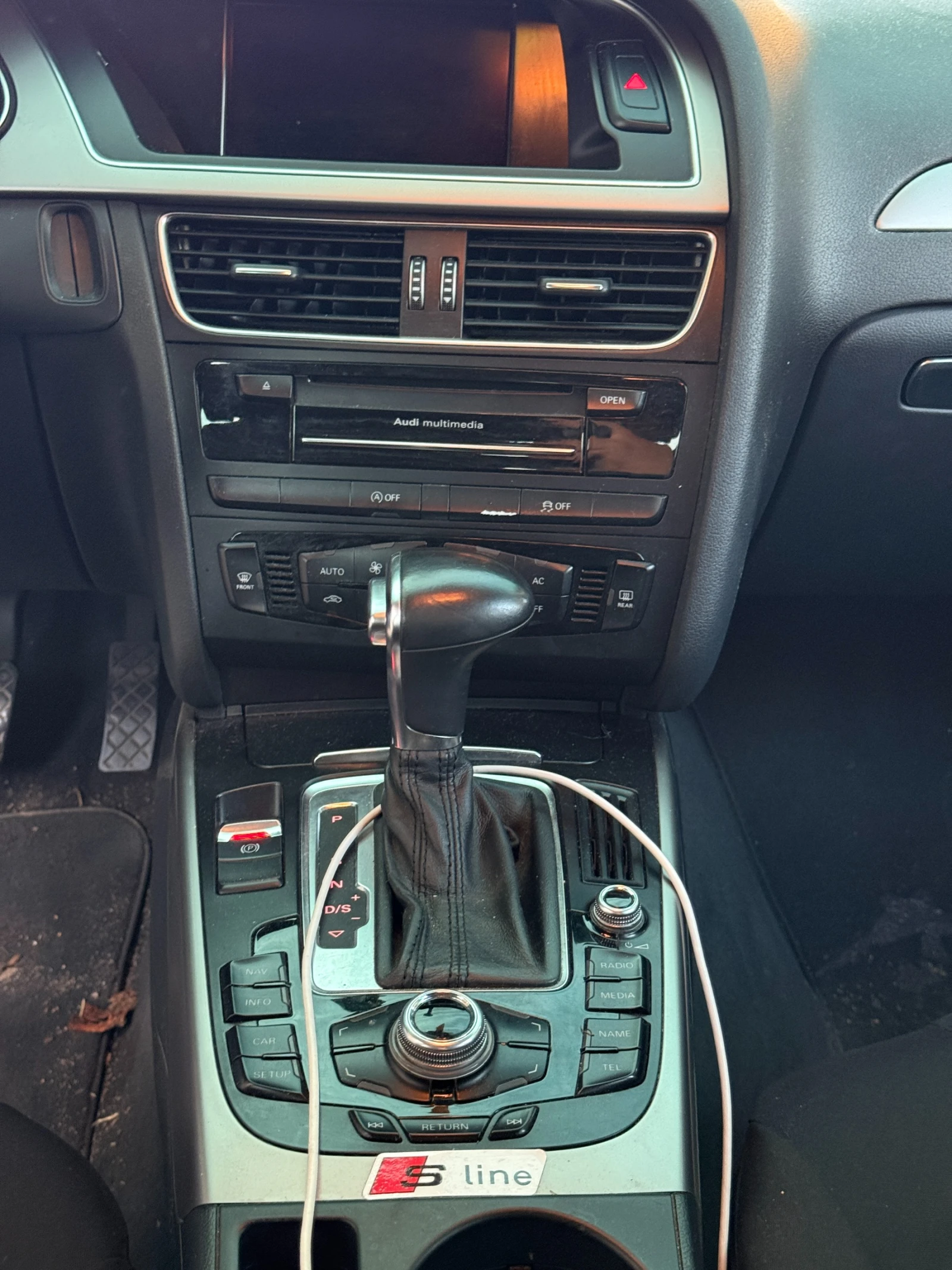 Audi A4, снимка 9 - Автомобили и джипове - 55771683