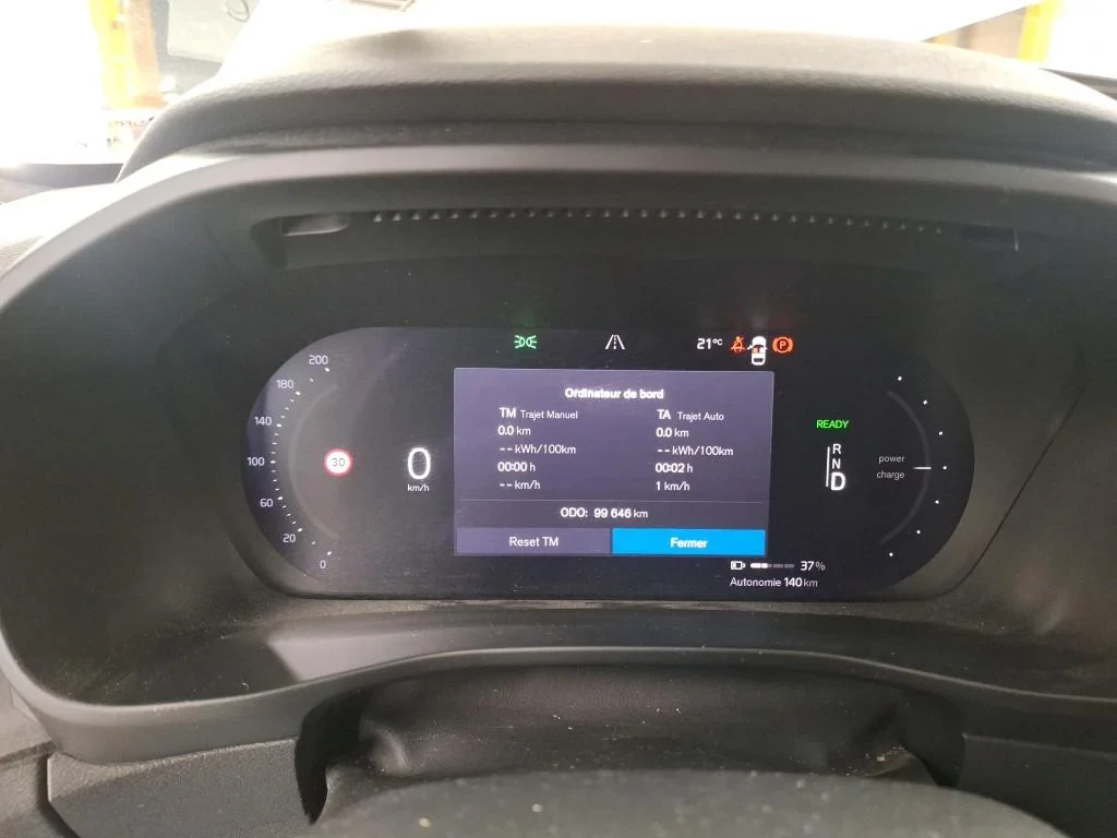 Volvo C40 RECHARGE TWIN ULTIMATE PANO 360 CAM AWD 92% SoH | Mobile.bg � ����������� 10