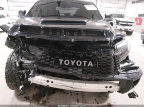 Toyota Tundra 5.7 * TRD PRO * 4X4 * RUN&DRIVE * CARFAX * , снимка 2