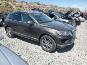 VW Touareg VR6 Lux